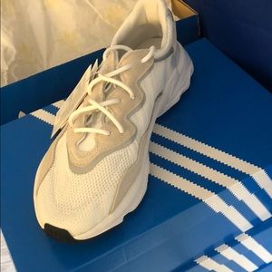 Adidas Ozweego cloud white